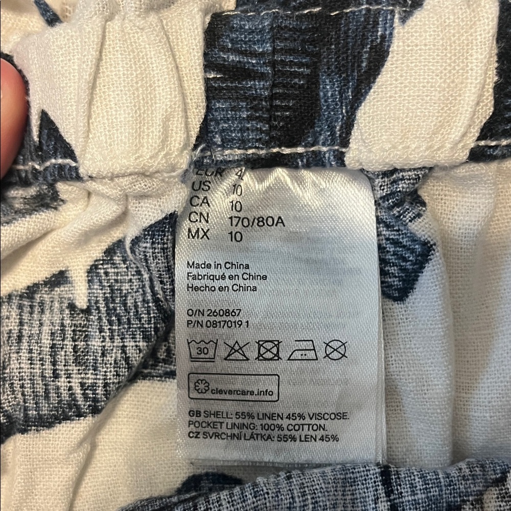 Desmond & Dempsey H&M Women Shorts Linen Blend Tropical Print Blue White Size 10 - Picture 7 of 9